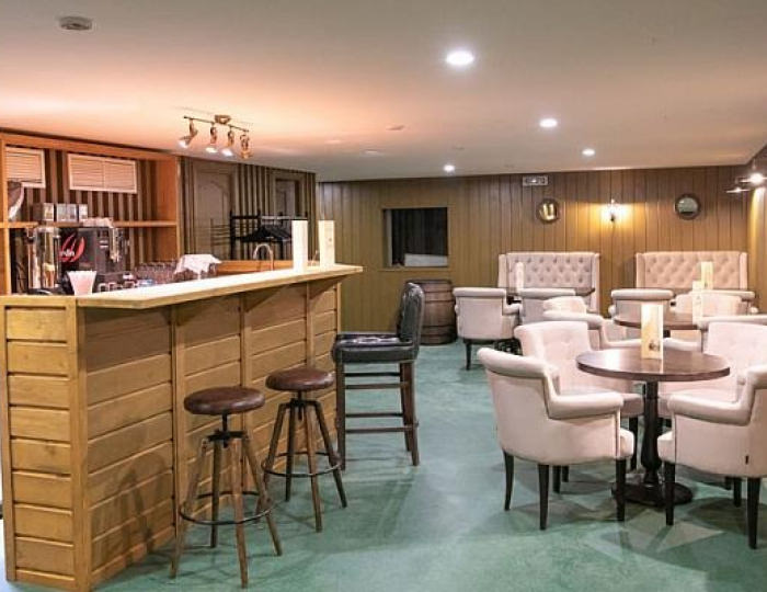 Трюм бар - Эко-отель «Лепота»