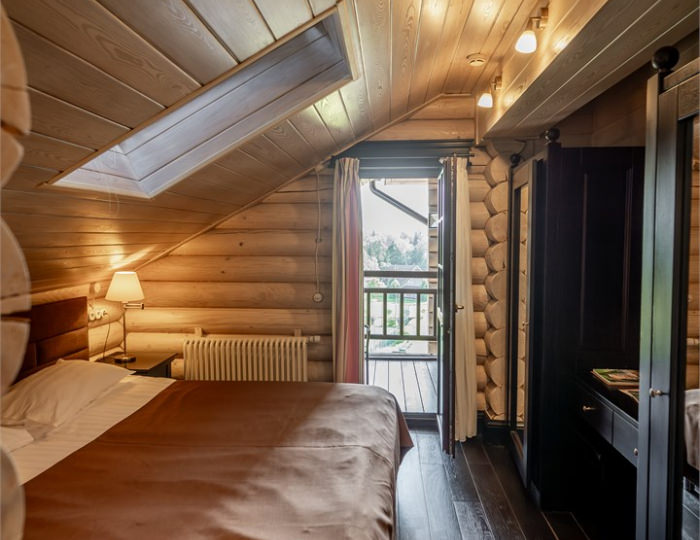 Стандарт 2-мест.с мансардным окном и балконом - Эко-отель «Лепота»