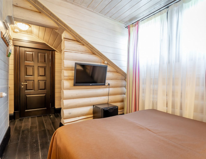 Стандарт с мансардным окном - Эко-отель «Лепота»